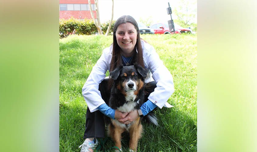 Veterinarian Jen Ortolani and her companion dog demonstrating human-animal bond