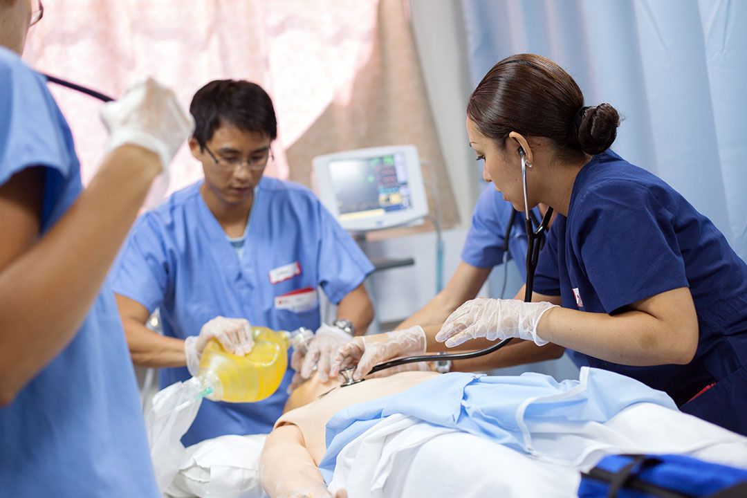 Students in Sim lab